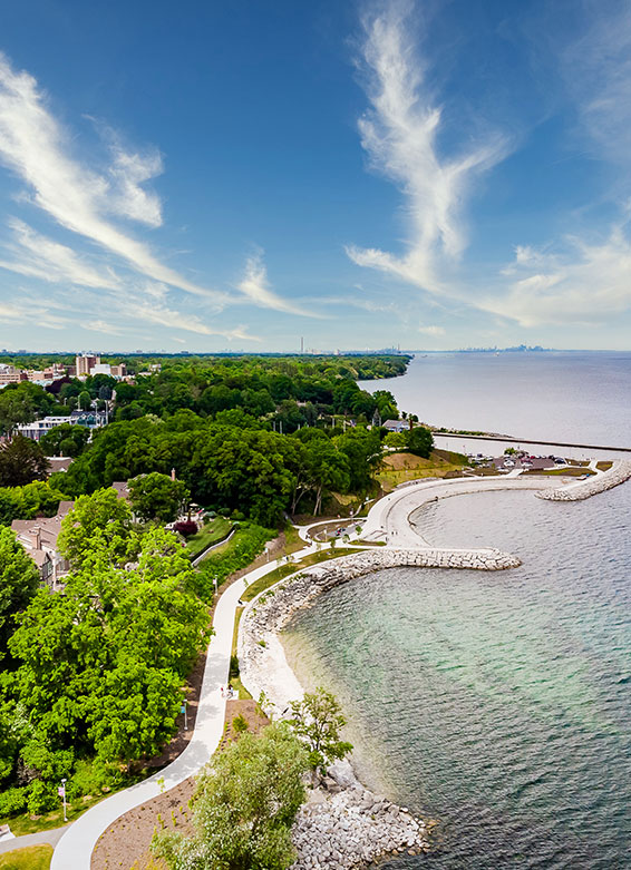 Central Oakville beach front